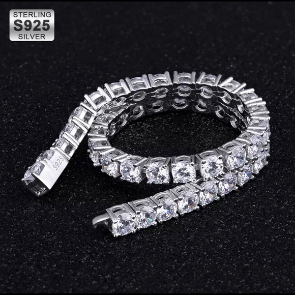 Unisex S925 4mm White Sapphire Tennis Bracelet - Picture 3 of 8